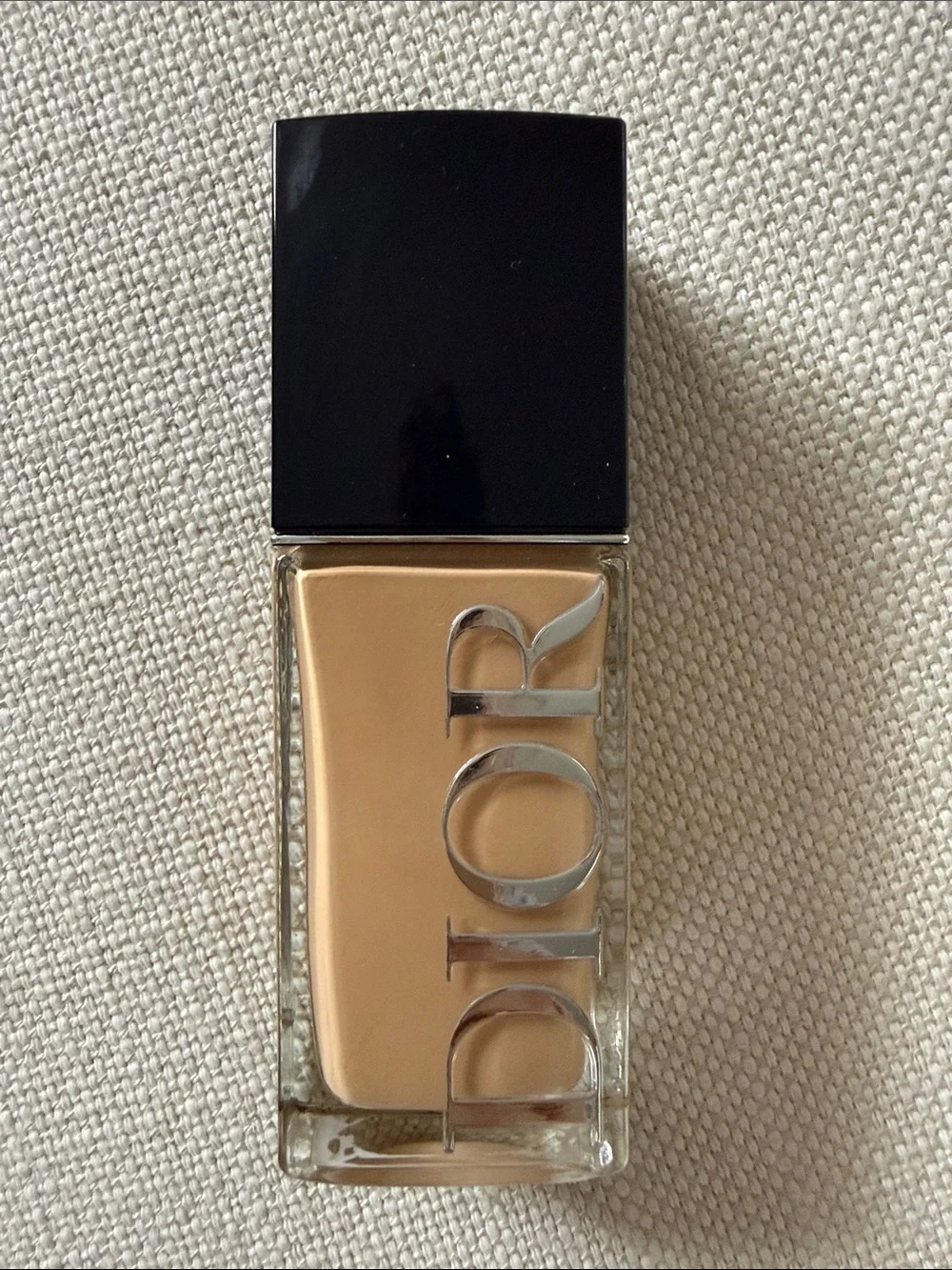 Dior Forever Skin Glow Foundation 2W